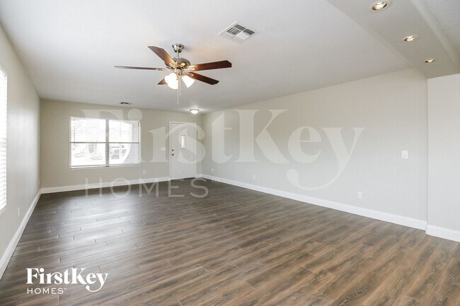 2863 W San Carlos Ln, Queen Creek, AZ 85142 - photo 2