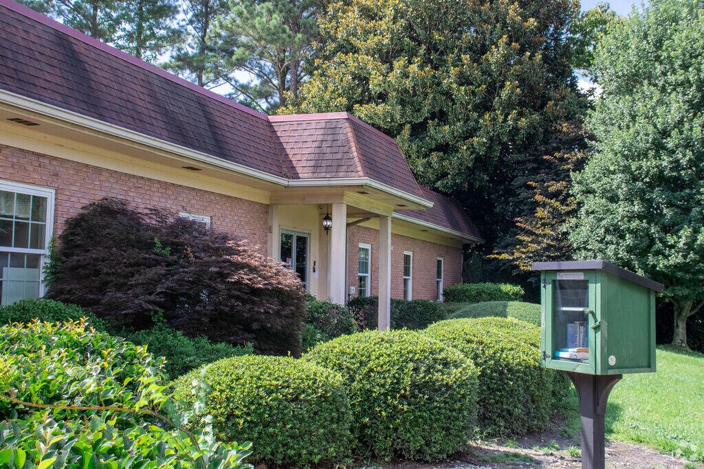 Welcome to Country Brook Montessori School in Norcross, GA.