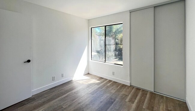 15511 Sherman Way unit 3, Van Nuys, CA 91406 - photo 5