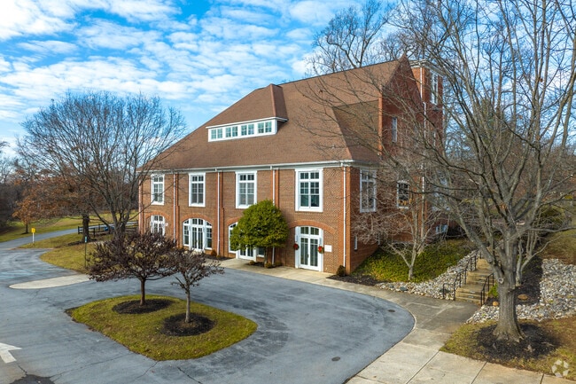 HCHC's Leadership Academy in Columbia is a private, alternative, Christian school.