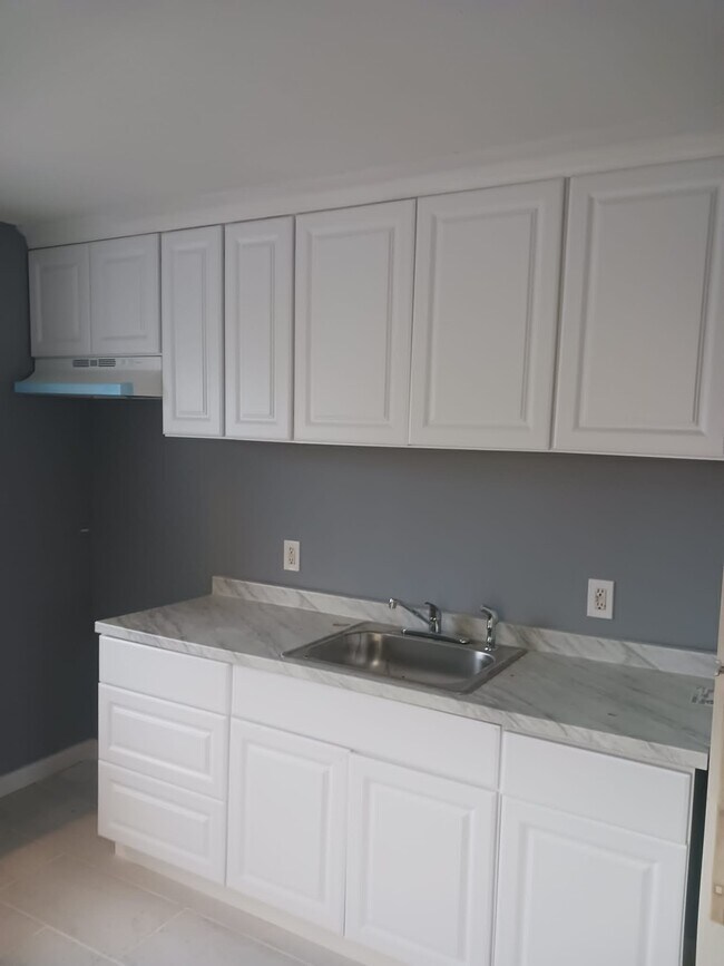 79 Yaun Ave unit 30, Liberty, NY 12754 - photo 2