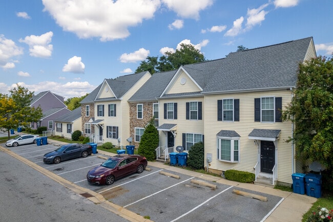 Newer townhomes offer an option for renters in the Minquadale neighborhood.