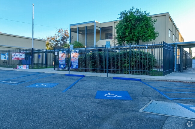 Winnetka Avenue Elementary School