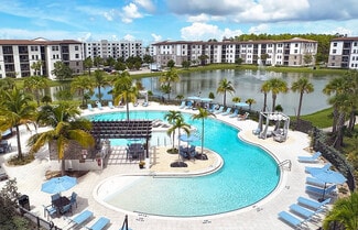 7557 Campania Way, Naples, FL 34104