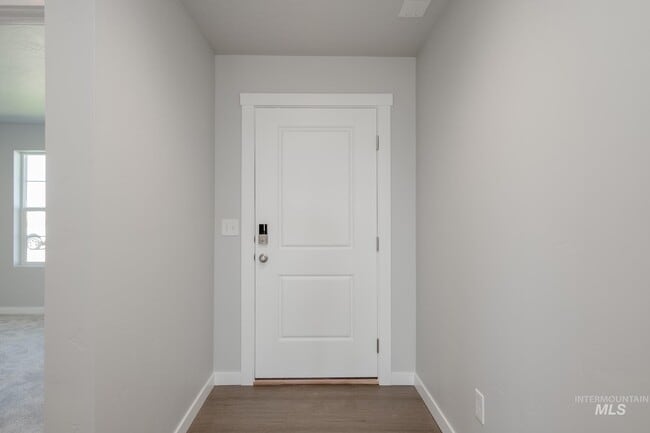 5526 S Donaway Ave, Meridian, ID 83642 - photo 2