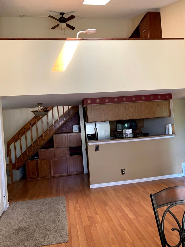 2740 E Otero Plaza unit 10, Centennial, CO 80122 - photo 4