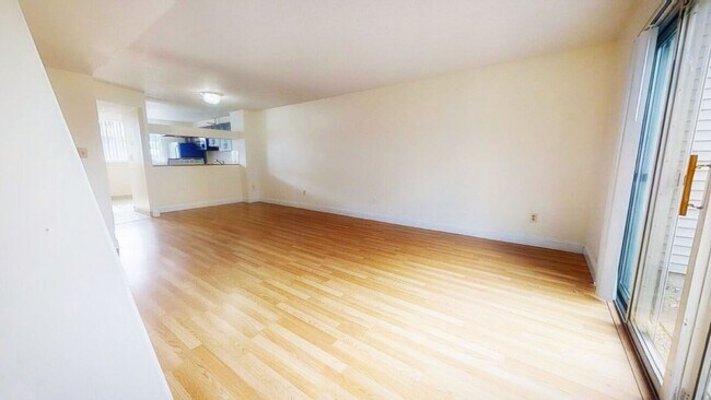 142 N Beacon St unit B12, Boston, MA 02135 - photo 6