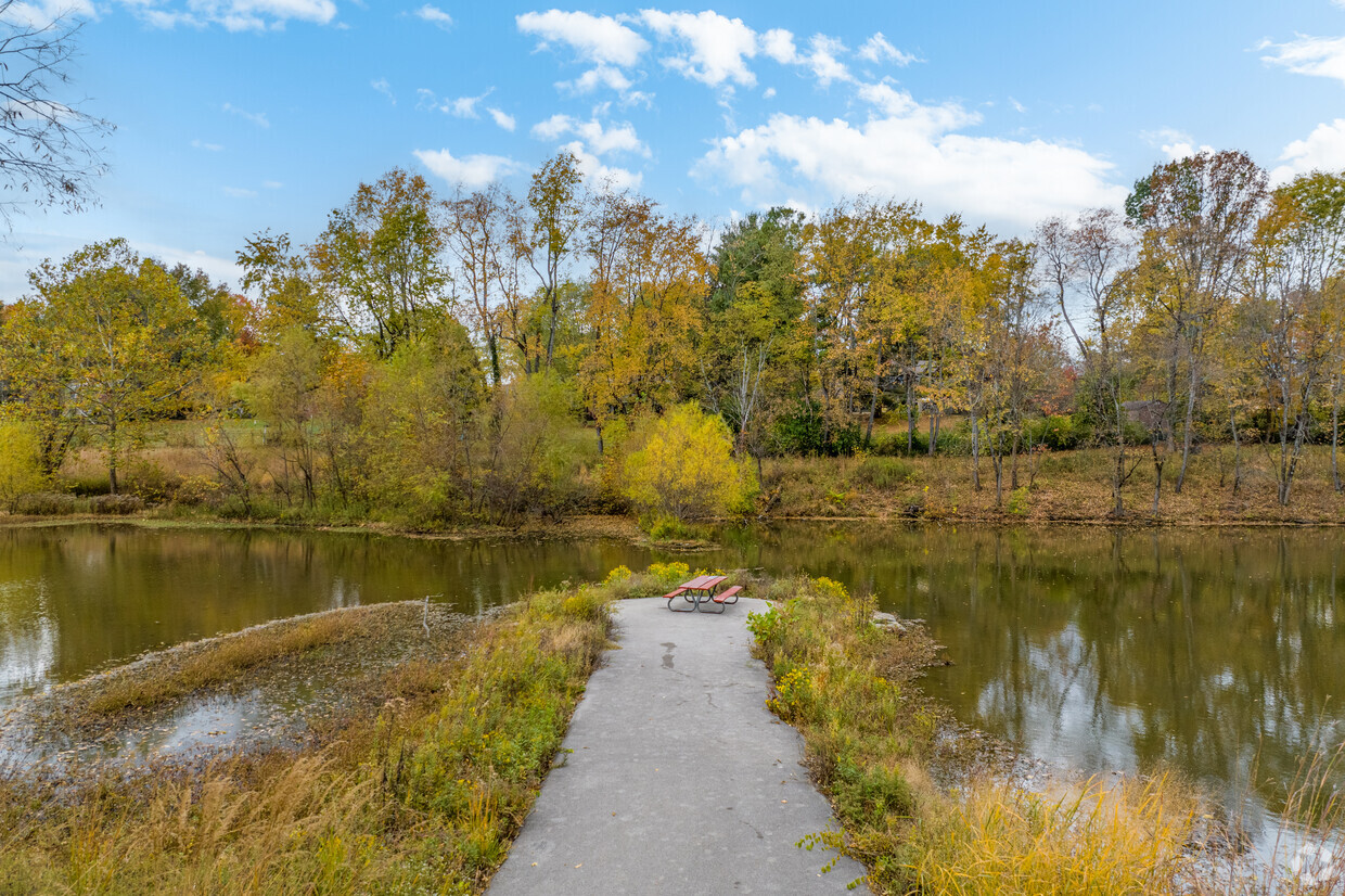 About West Lexington | Schools, Demographics, Things to Do - Homes.com