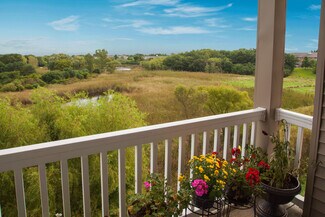 9501 W Loomis Rd, Franklin, WI 53132