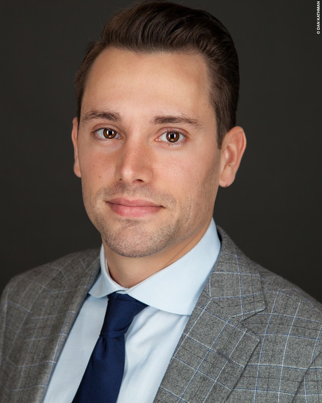 Agent Photo