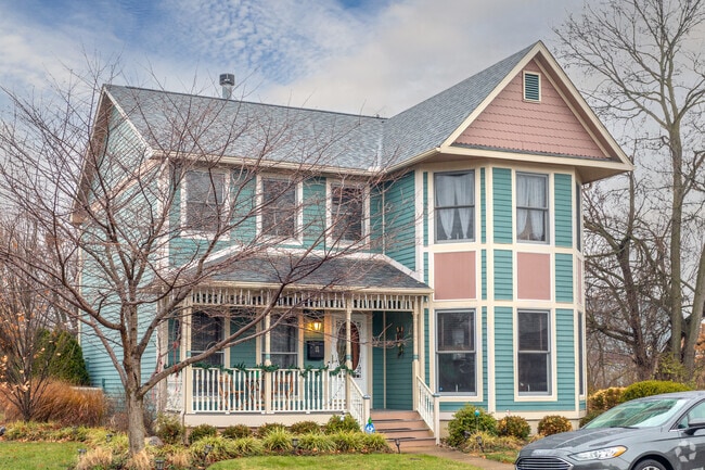 This newer Wright-Dunbar home was built in 2000.