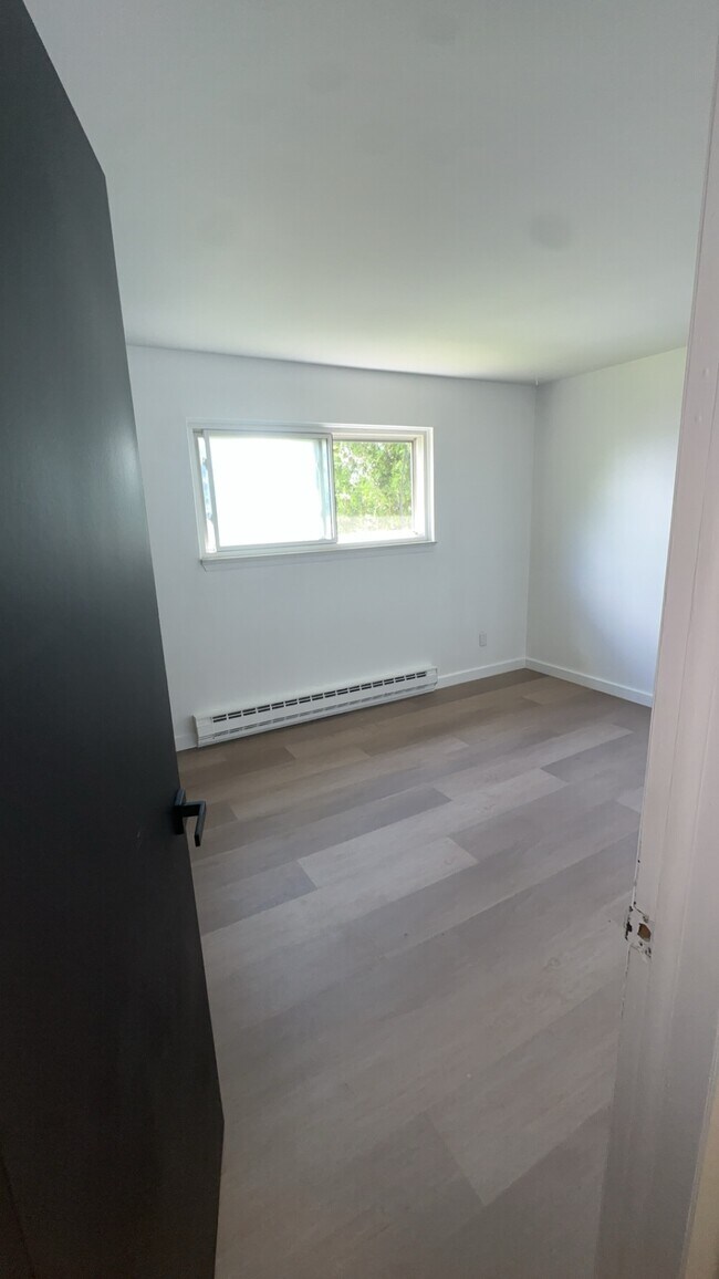 2008 Military St unit 16, Port Huron, MI 48060 - photo 5