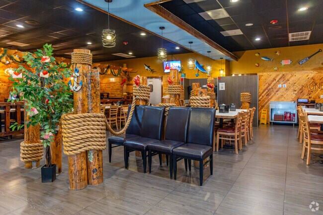 Jumbo Crab offers fresh seafood to the residents of Ringgold.