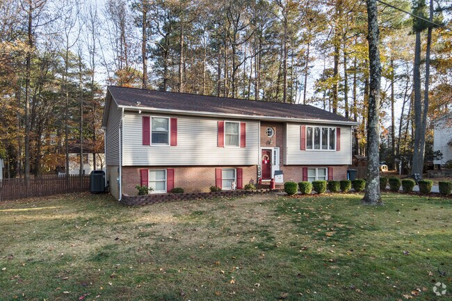 Split Level homes are some of the most popular in Chesapeake Ranch Estates.