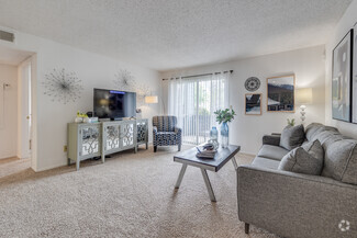 9808 E 73rd St, Tulsa, OK 74133