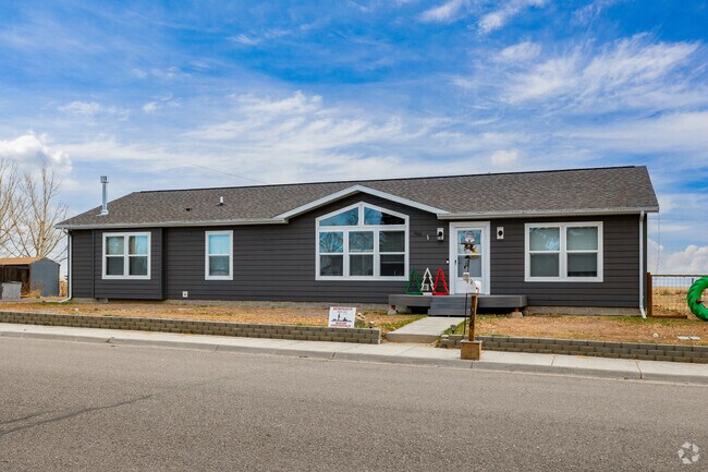 Most homes in Shelby feature classic bungalow and ranch styles built in the early to mid-20th century.