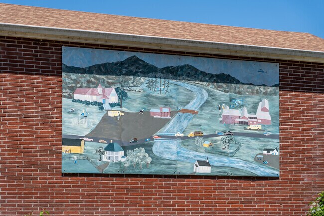 Walterville Elementary School has beautiful murals on the building in Outer Springfield.
