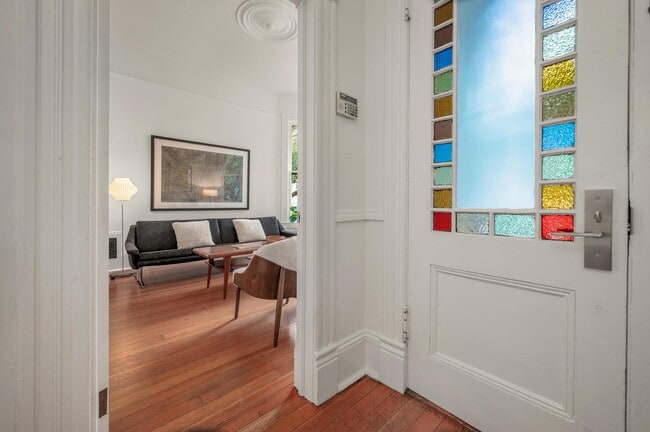 1720 NW Hoyt St, Portland, OR 97209 - photo 7