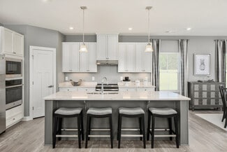 104 Fox Run Unit 36852225, Grafton, OH 44044