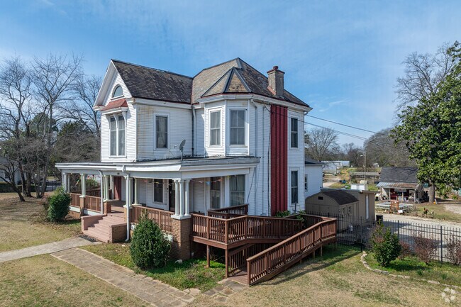 Metro Atlanta Urban Farm is just outside Center Park.