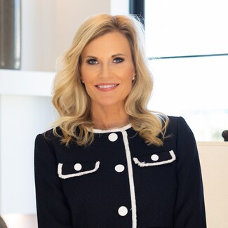 Shelley Cooley