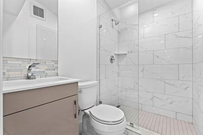 814 Franklin Rd unit B, West Palm Beach, FL 33405 - photo 6