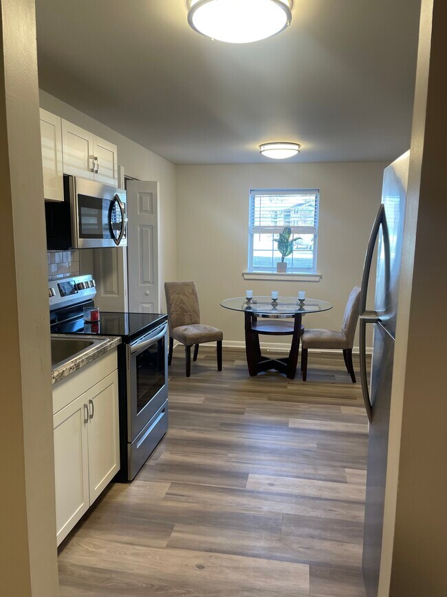 Milestone Apartments 12 Oaktree Ln, Williamsport, MD