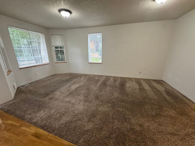 6515 W Butte St, Boise, ID 83704 - photo 4