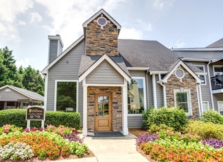 2901 Crowne Ridge Dr, Birmingham, AL 35243