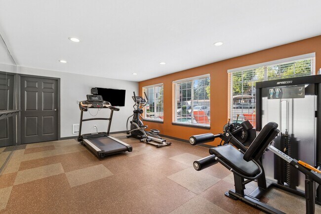 Cascadia Pointe, Everett, WA 98204 - photo 6