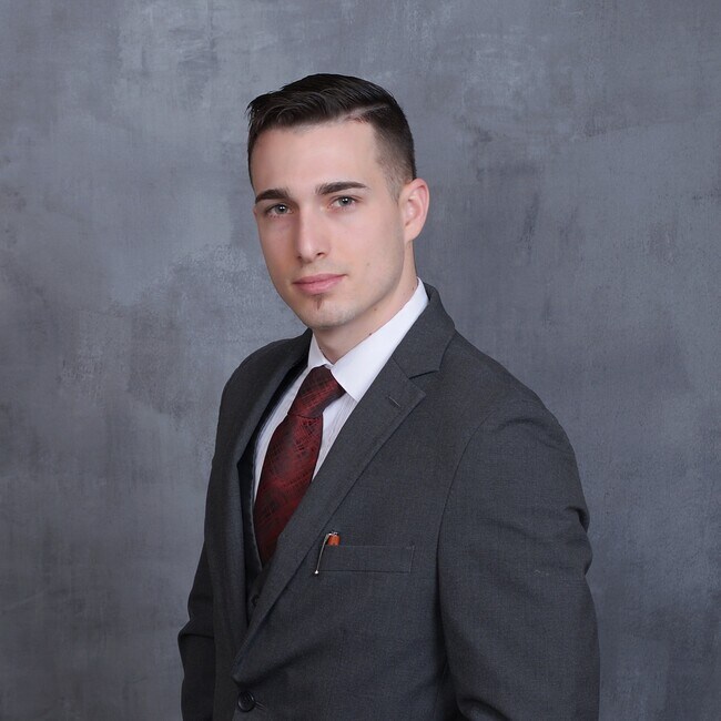 Agent Photo
