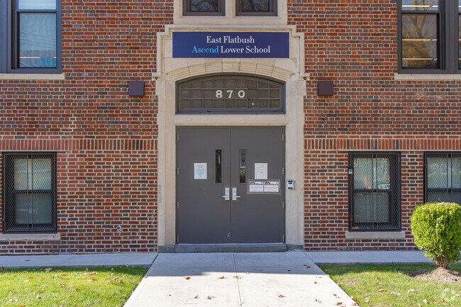 East Flatbush Ascend Charter School is a public charter school located in Brooklyn, NY.