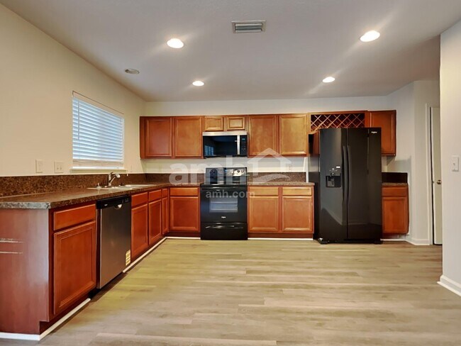 11527 Spring Board Dr, Jacksonville, FL 32218 - photo 4