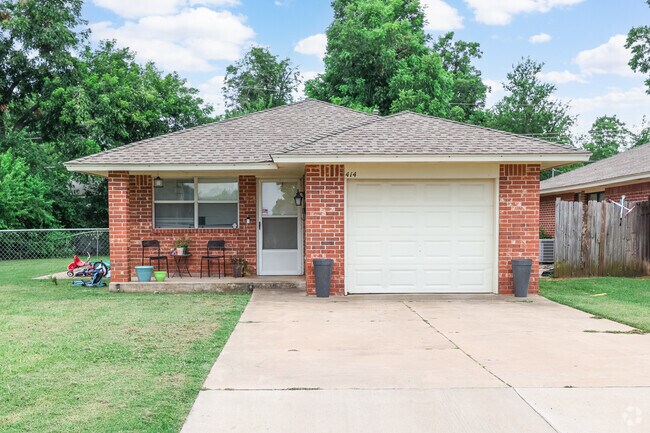 The 1980's brick houses in Chitwood park create architectural variety.