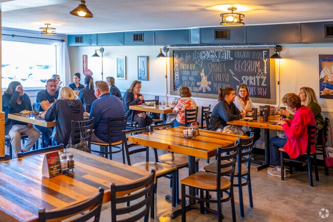 The Liberty Cafe serves up a variety of tasty lunch and dinner options.