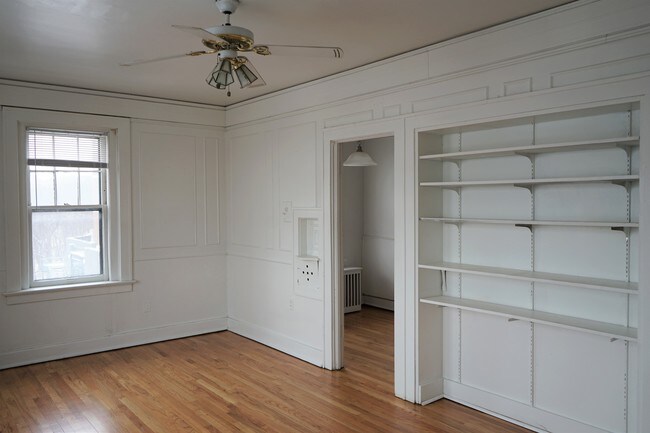 809 E Kingsley St, Ann Arbor, MI 48104 - photo 2