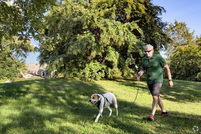 General Getty Neighborhood Park is a great place to spend time with loved ones in Silver Spring.