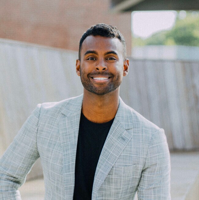 Martin Roberts Jr.