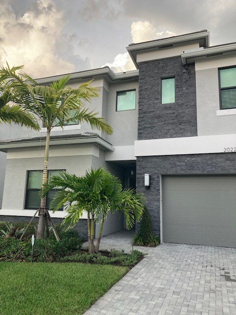 20223 Ainsley St, Estero, FL 33928