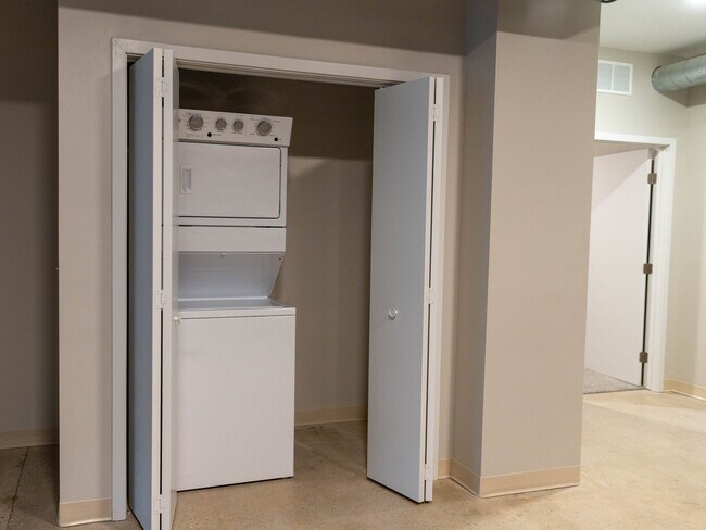 Red Skye Lofts, Redwood Falls, MN 56283 - photo 6