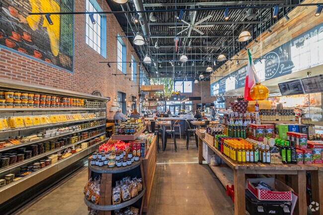 At the Tuscan Village Marketplace in Salem, blend shopping, dining and entertainment all in one place.