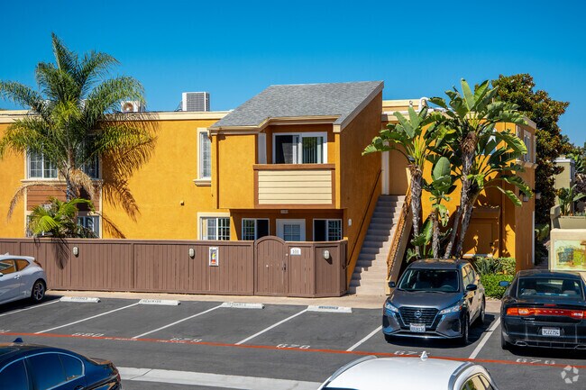 Condo homes are also available in Clairemont Mesa East.