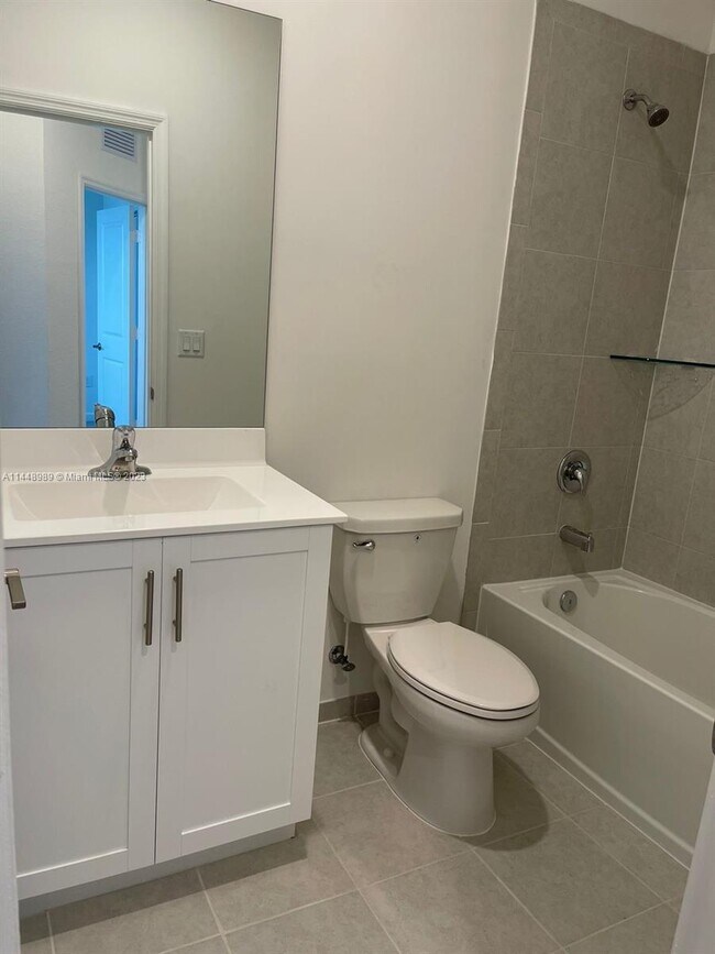 28712 SW 134th Ct, Homestead, FL 33033 - photo 4