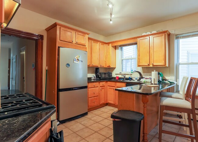70 Calumet St unit 1, Roxbury Crossing, MA 02120 - photo 3