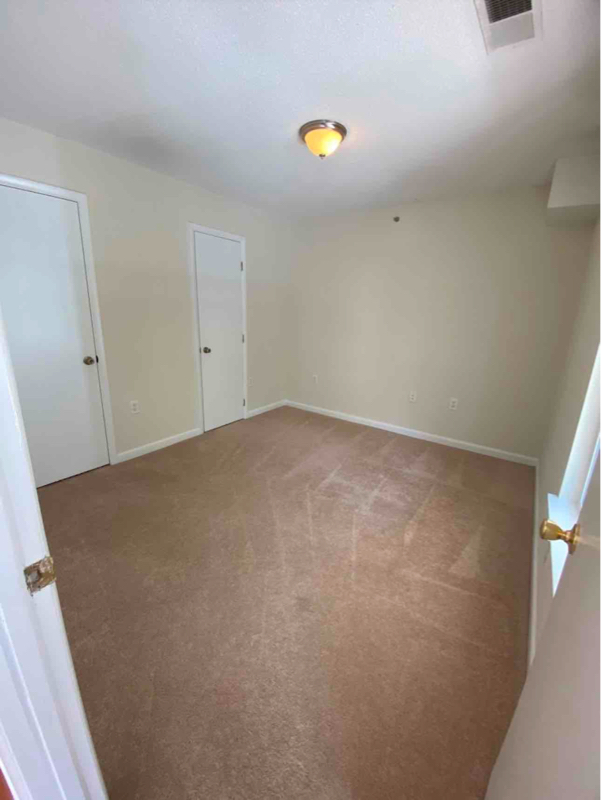 1230 University Ct Unit 2, Raleigh, NC 27606