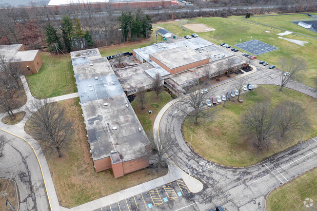 Children in Reedurban can attend Edison Middle School.