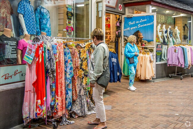 Madeira Beach has so many shops for you to explore.