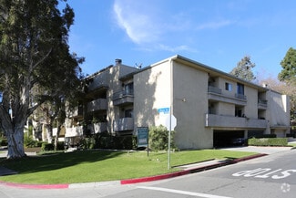 10909 Rose Ave, Los Angeles, CA 90034