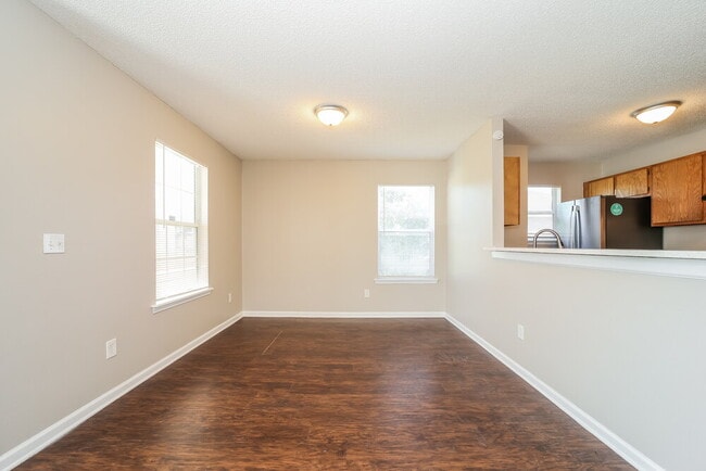 1557 E 30th St, Jacksonville, FL 32206 - photo 5