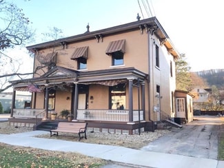 1327 Liberty St Unit 3, Franklin, PA 16323